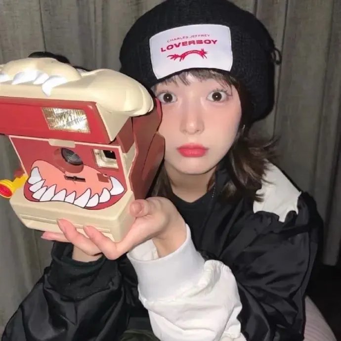 血锁情义心